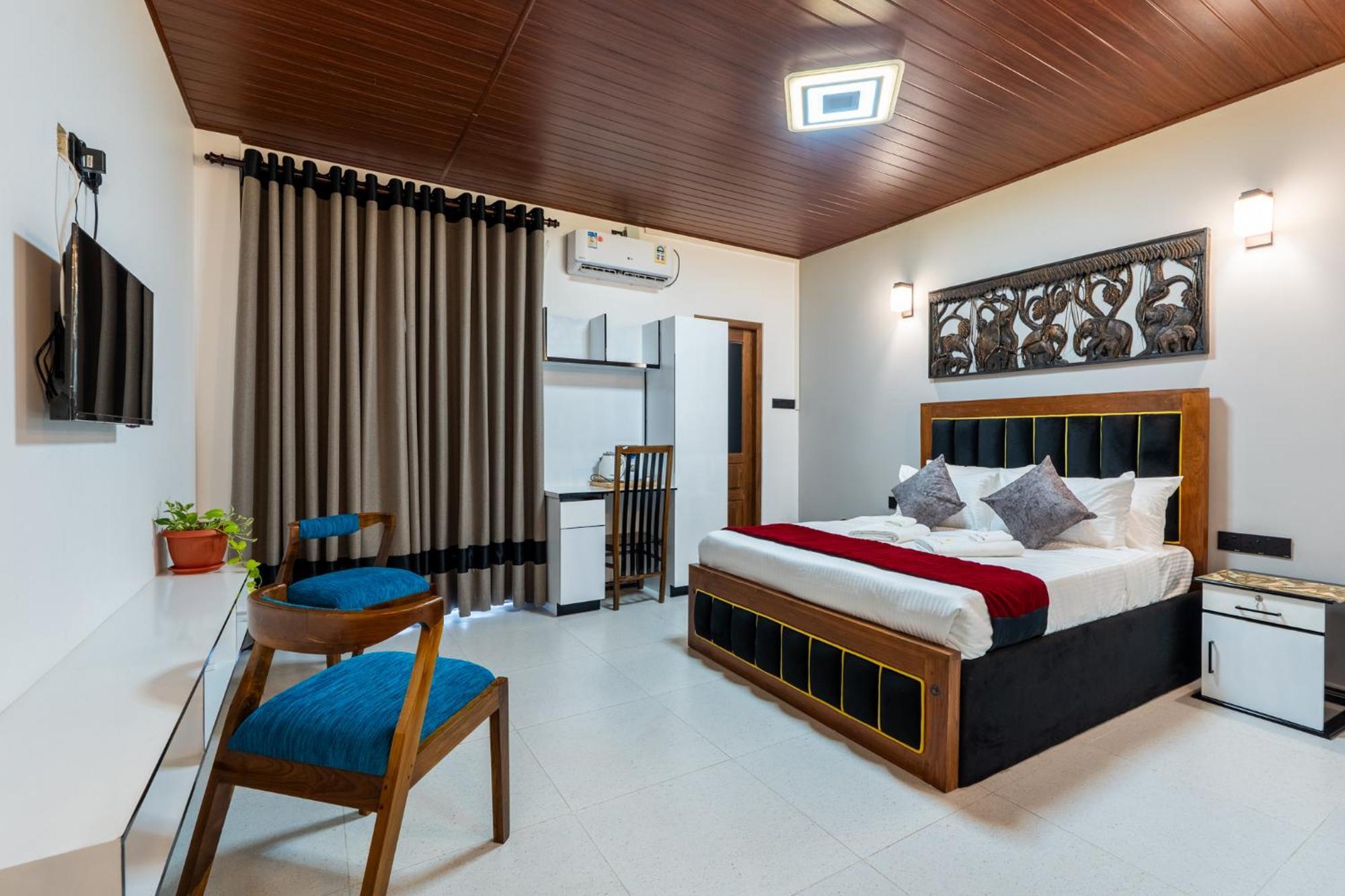 Golden Stars Hotel دامبولا المظهر الخارجي الصورة
